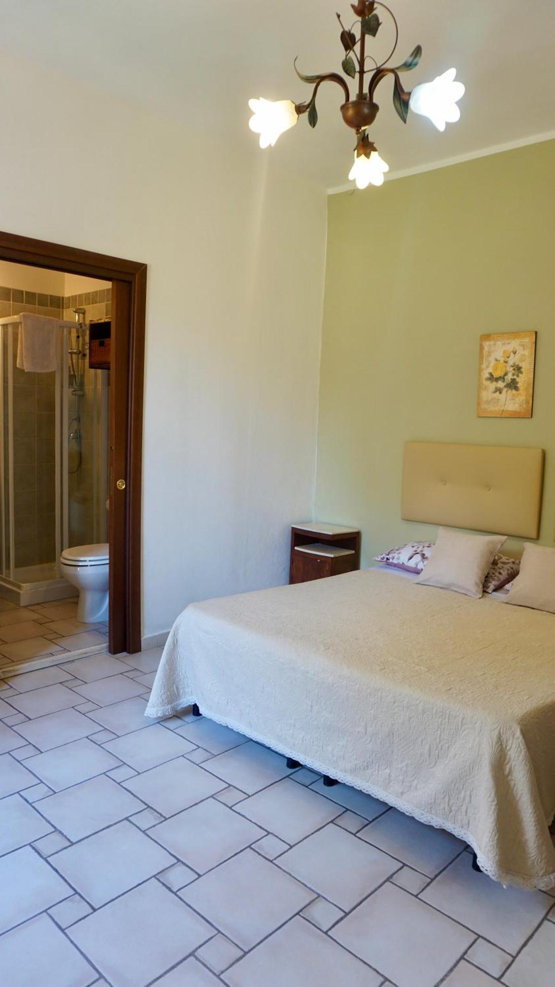 B&B Del Viale Bacu Abis Exterior photo