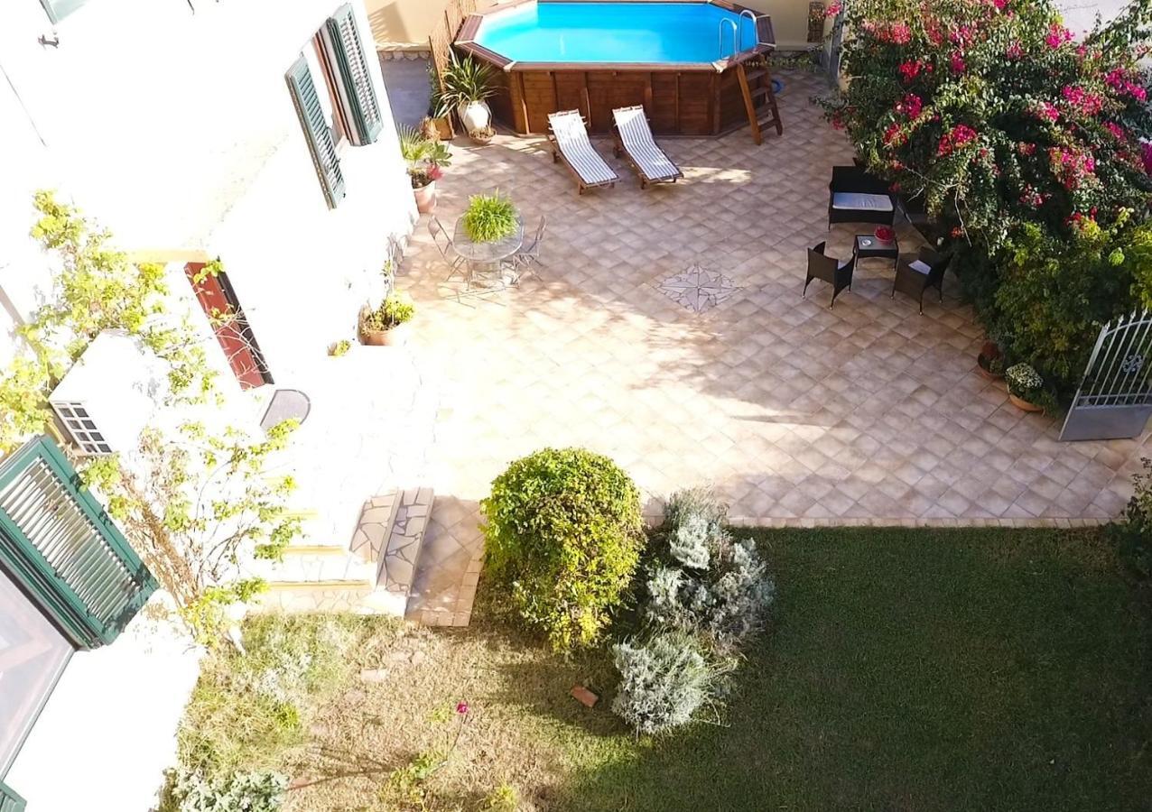 B&B Del Viale Bacu Abis Exterior photo
